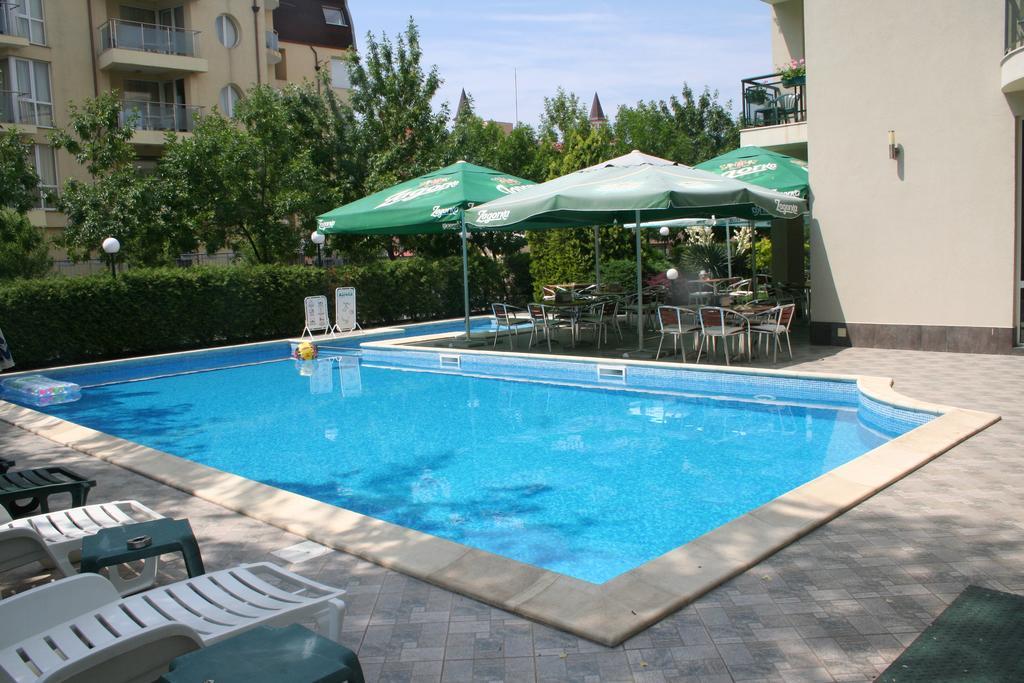 Family Hotel Aurelia Sunny Beach Exterior photo