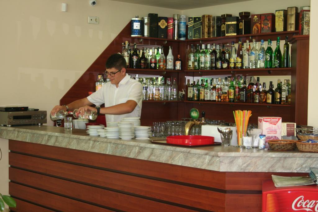 Family Hotel Aurelia Sunny Beach Exterior photo