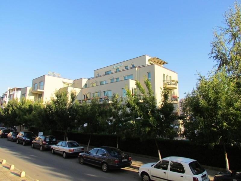Family Hotel Aurelia Sunny Beach Exterior photo