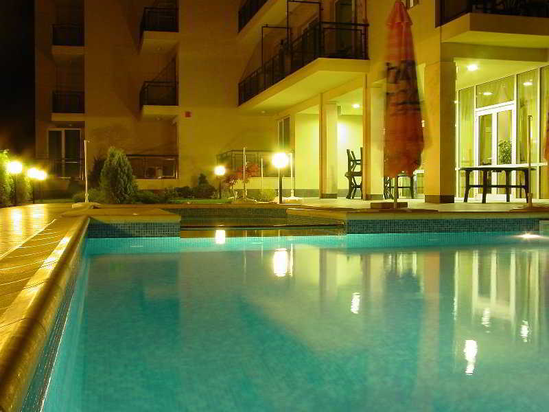 Family Hotel Aurelia Sunny Beach Exterior photo